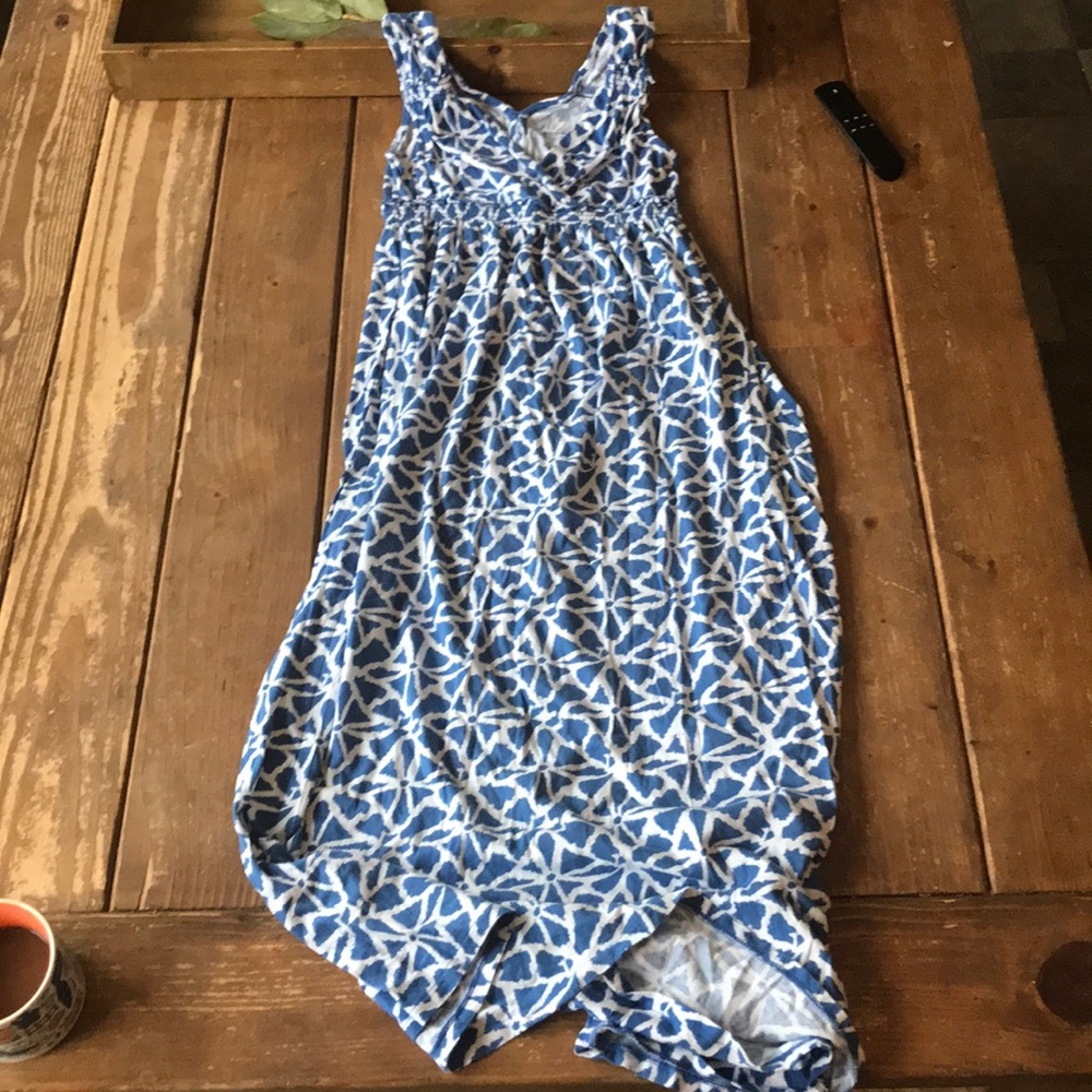 Maternity maxi dress